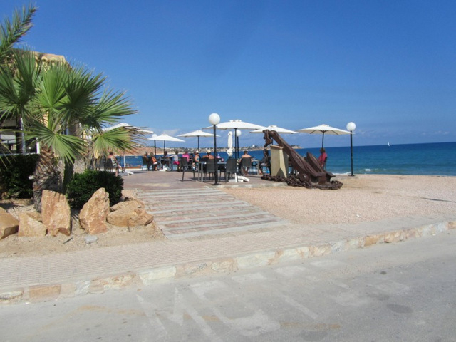 The beach of La Glea in Campoamor