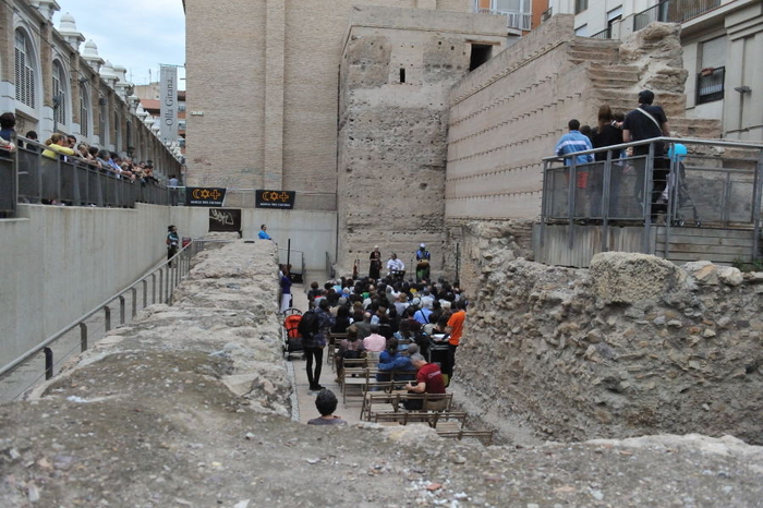 The Muralla de Verónicas and the medieval walled city of Murcia