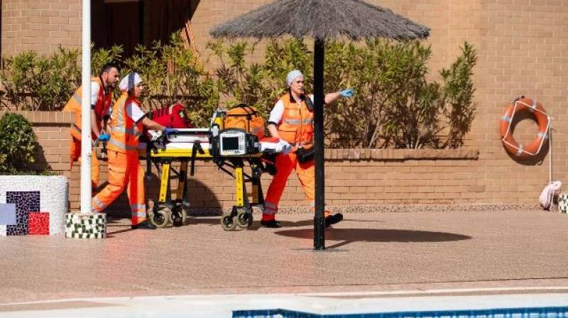 Tourist, 64, drowns in Orihuela Costa communal pool