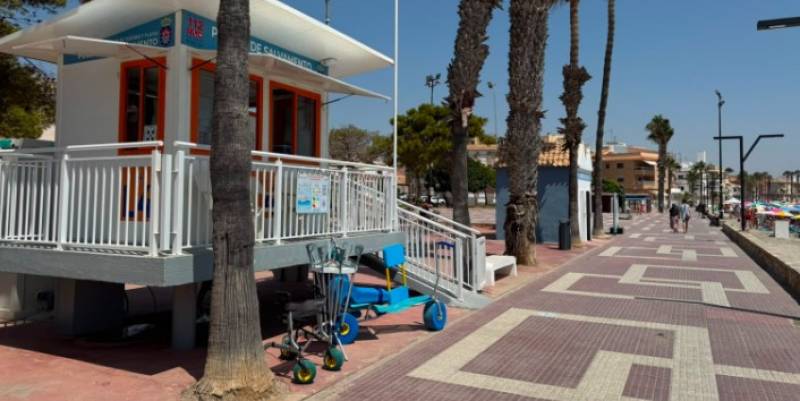Playa del Espejo in Los Alcázares recognized as a highly equipped accessible beach