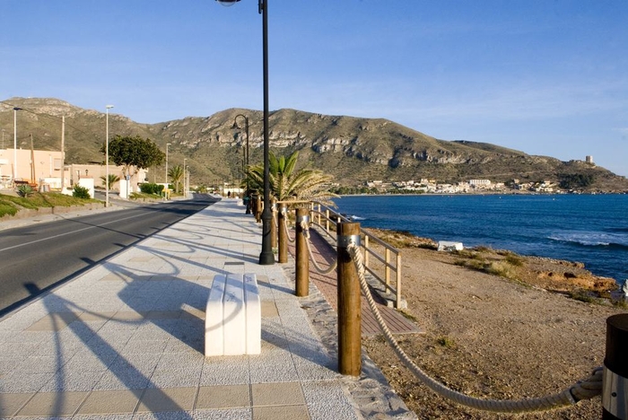 Cartagena beaches: The Blue Flag beach of La Chapineta in La Azohía